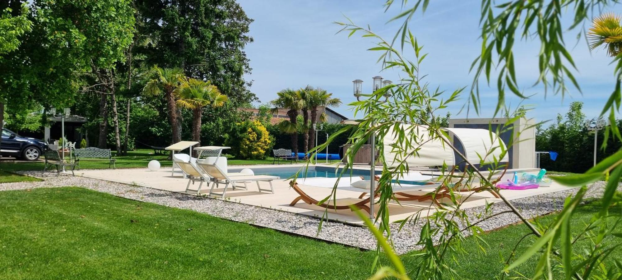 Casakadd002Luxuryheated Pool Garden Patio Barbeque Apartment Cive ภายนอก รูปภาพ