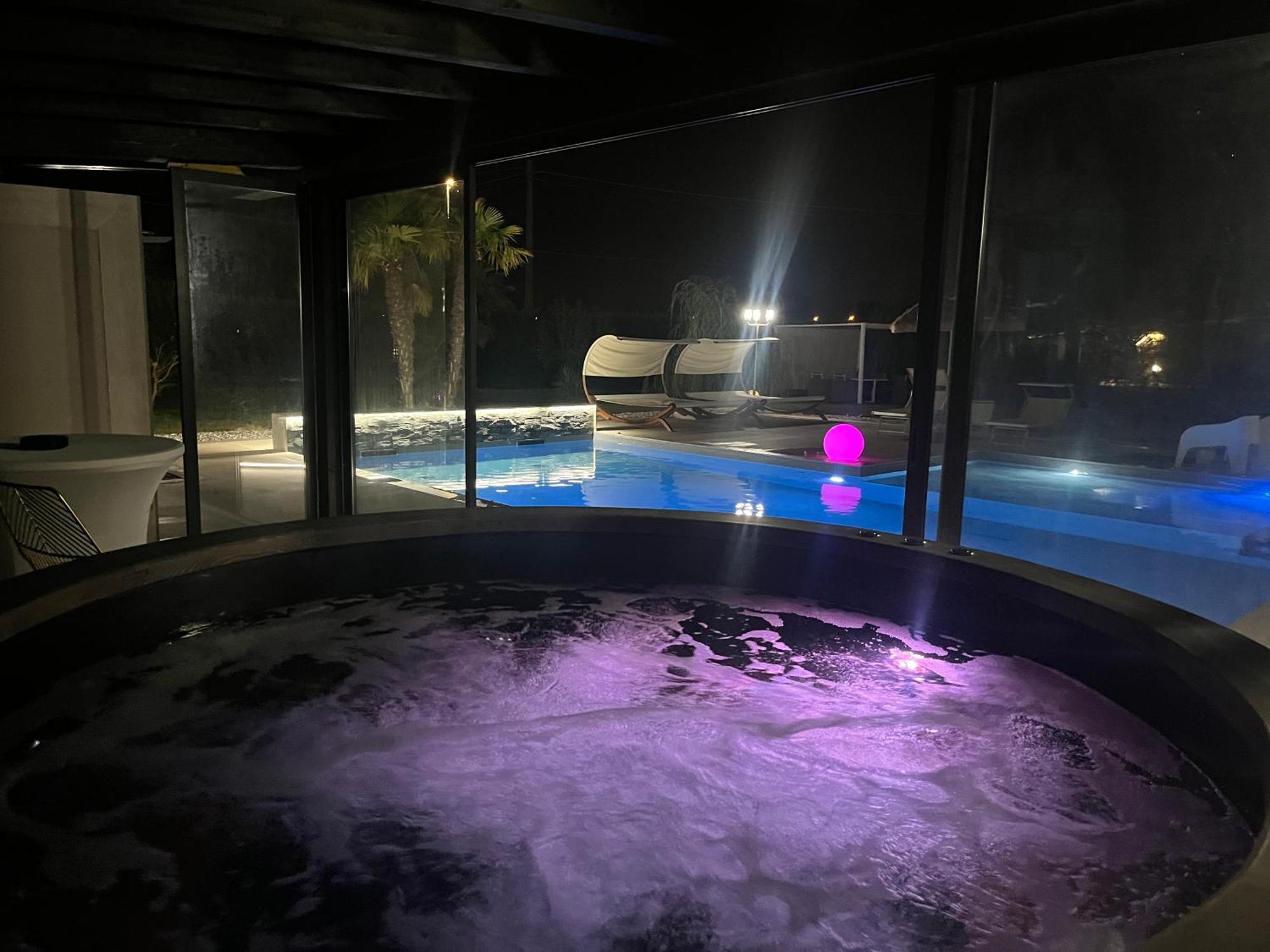 Casakadd002Luxuryheated Pool Garden Patio Barbeque Apartment Cive ภายนอก รูปภาพ